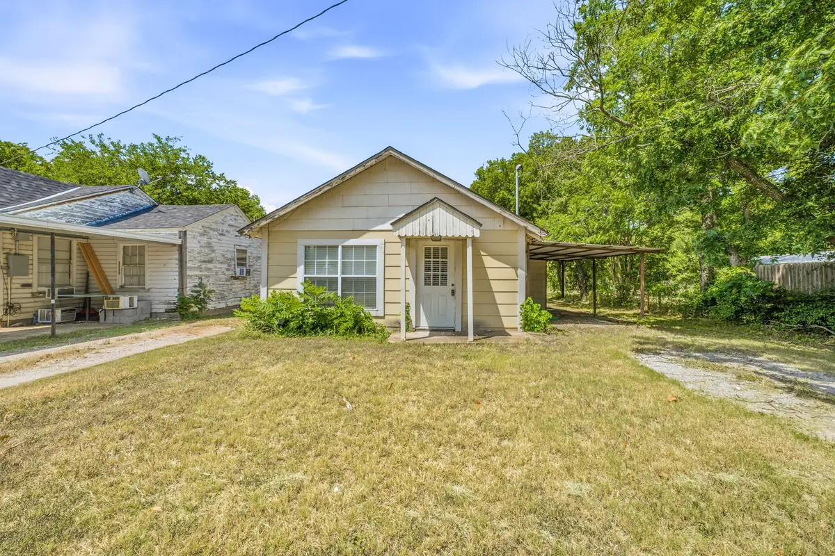 552 S Minter Street, Stephenville, TX 76401 - #1