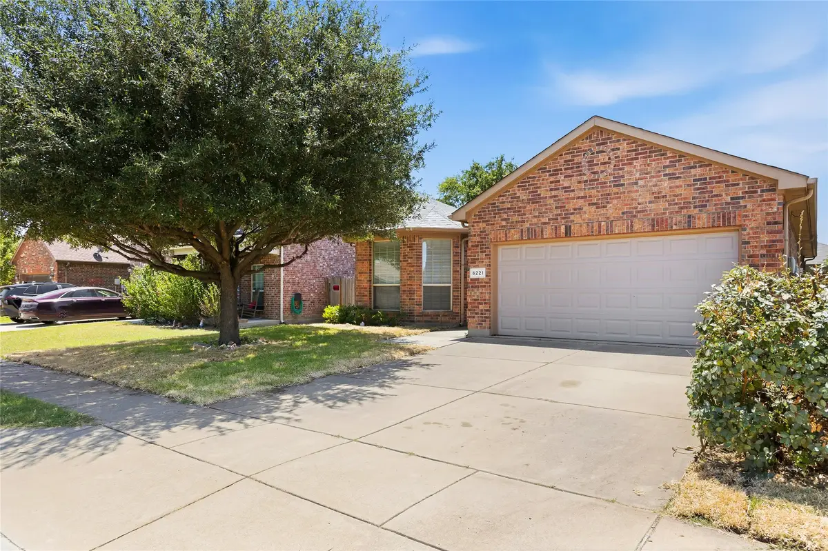 6221 Bush Buck Run, Fort Worth, TX 76179 - #1