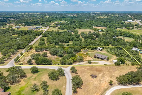 206 County Road 4593, Boyd, TX 76023