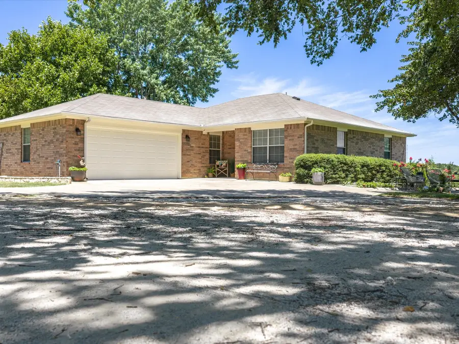 1100 Greg Street, Azle, TX 76020 - #2