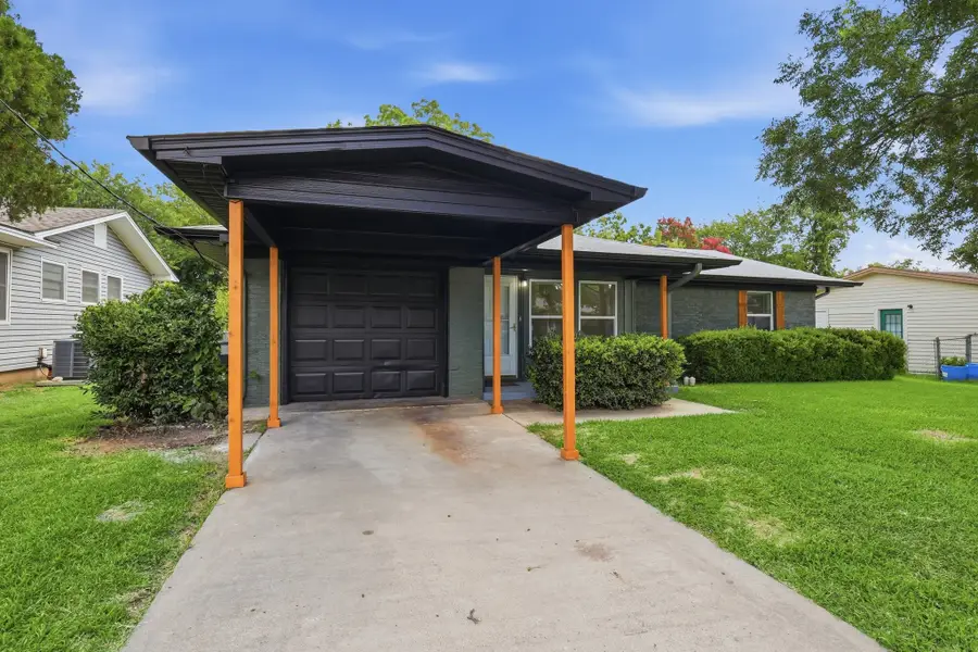 804 Mulkey Lane, Denton, TX 76209 - #2
