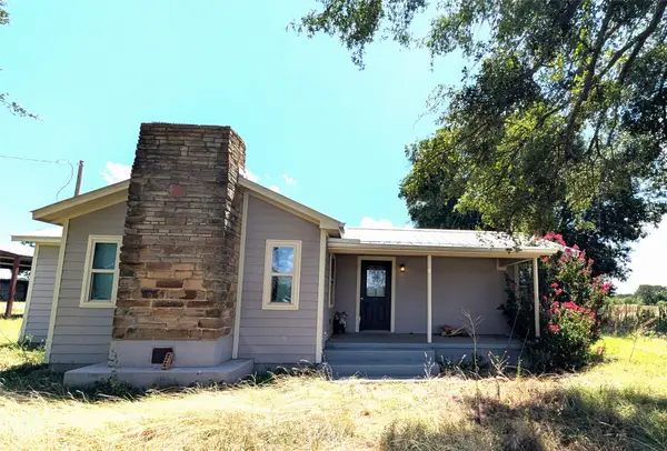 113 S Wilson, Palo Pinto, TX 76484