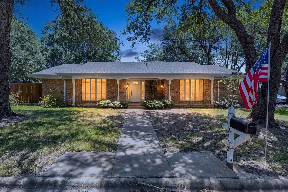 2712 Rix Street, Commerce, TX 75428 - #1