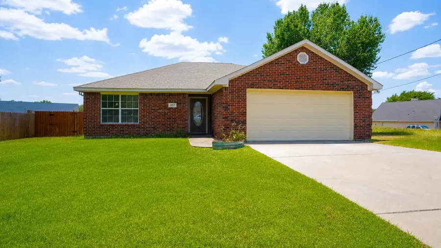 307 Coral Reef Street, Gun Barrel City, TX 75156 - #2