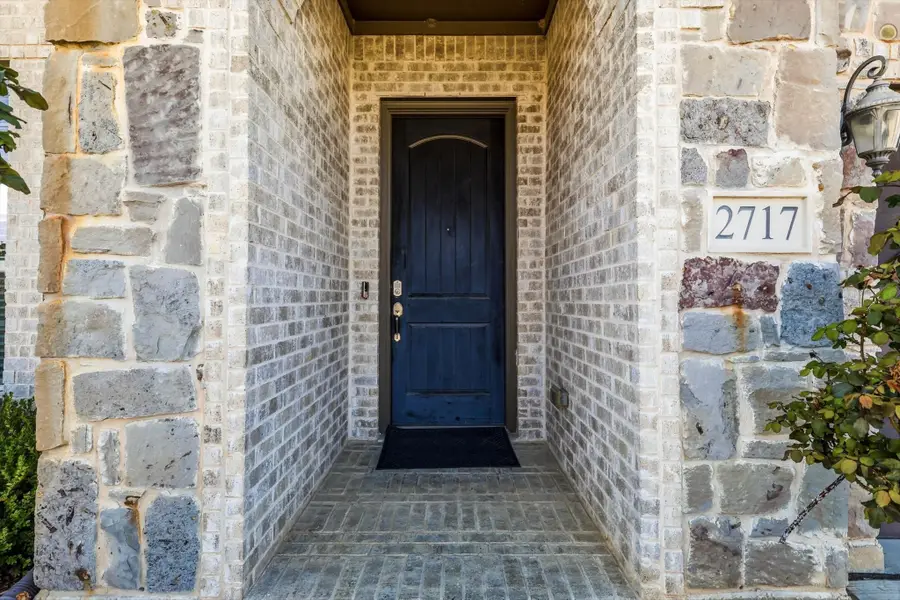 2717 Calloway Creek Drive, Fort Worth, TX 76118 - #3