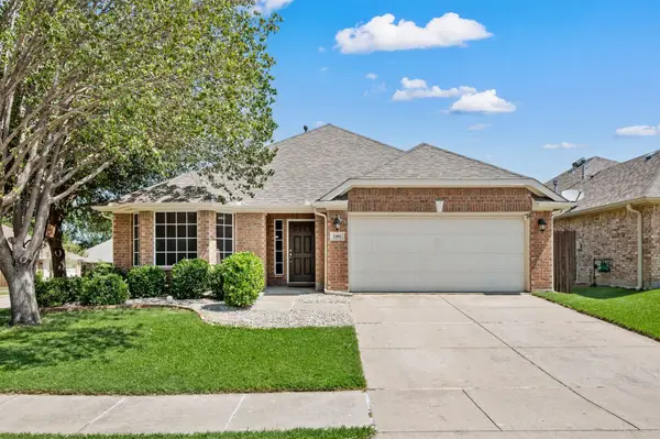 2401 Castle Creek Drive, Little Elm, TX 75068