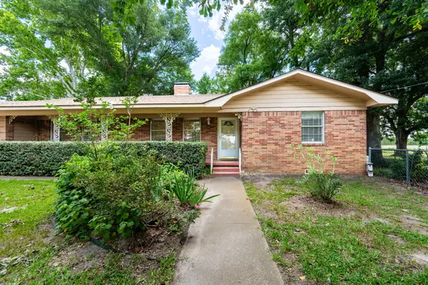 2715 Fm 857, Grand Saline, TX 75140