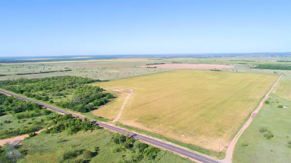 9533 Fm 617, Rochester, TX 79544
