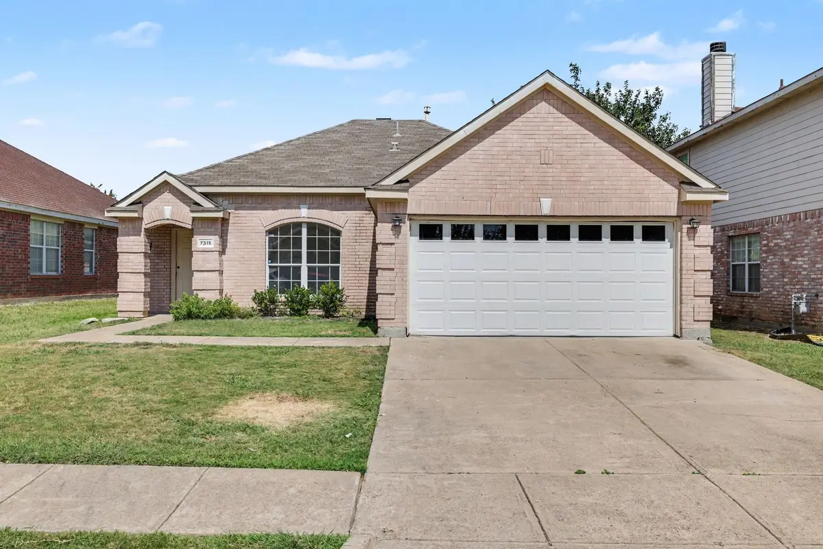 7315 Marsland Lane, Arlington, TX 76001 - #1