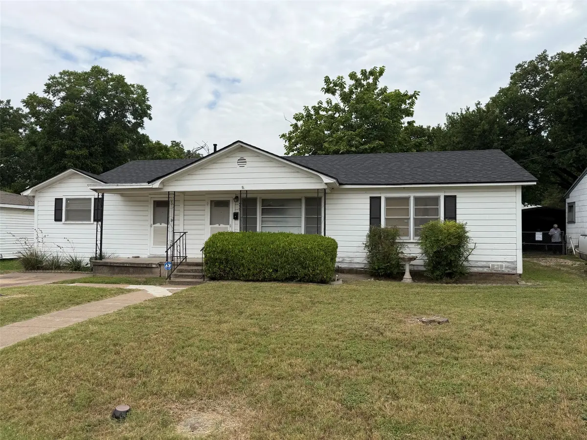 319 Shenandoah Street, Marlin, TX 76661 - #1