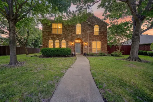 905 Hampstead Drive, Mesquite, TX 75181