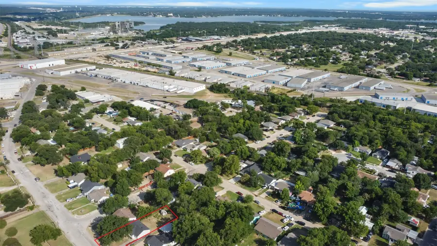5624 S Hampshire Boulevard, Fort Worth, TX 76112 - #2