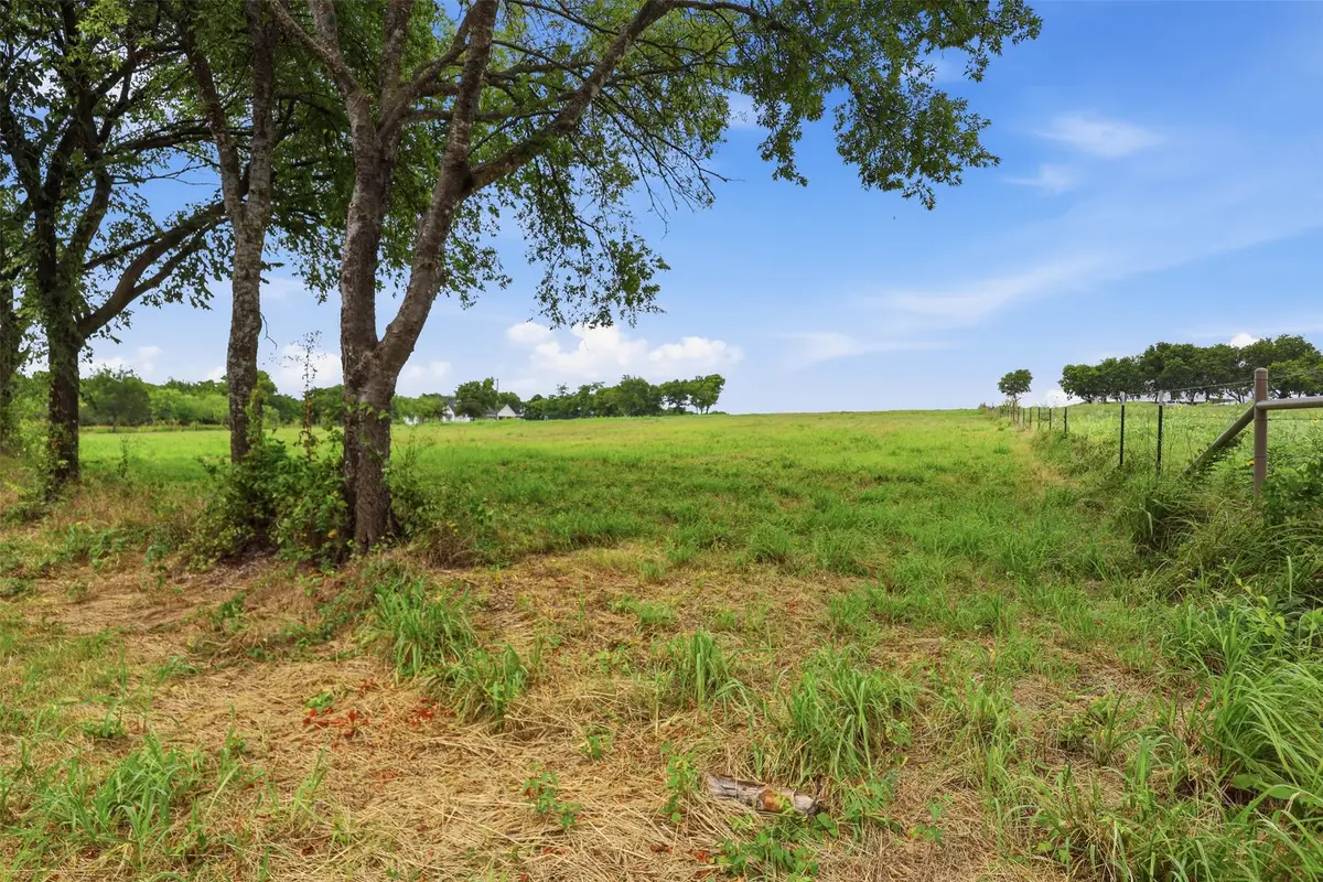 7005 Cr-302, Grandview, TX 76050 - #1