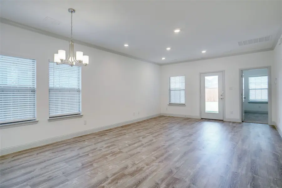 331 Oak Creek Drive, Lavon, TX 75166 - #2