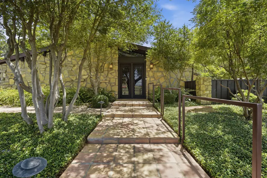 512 S Ammerman Avenue, Eastland, TX 76448 - #3