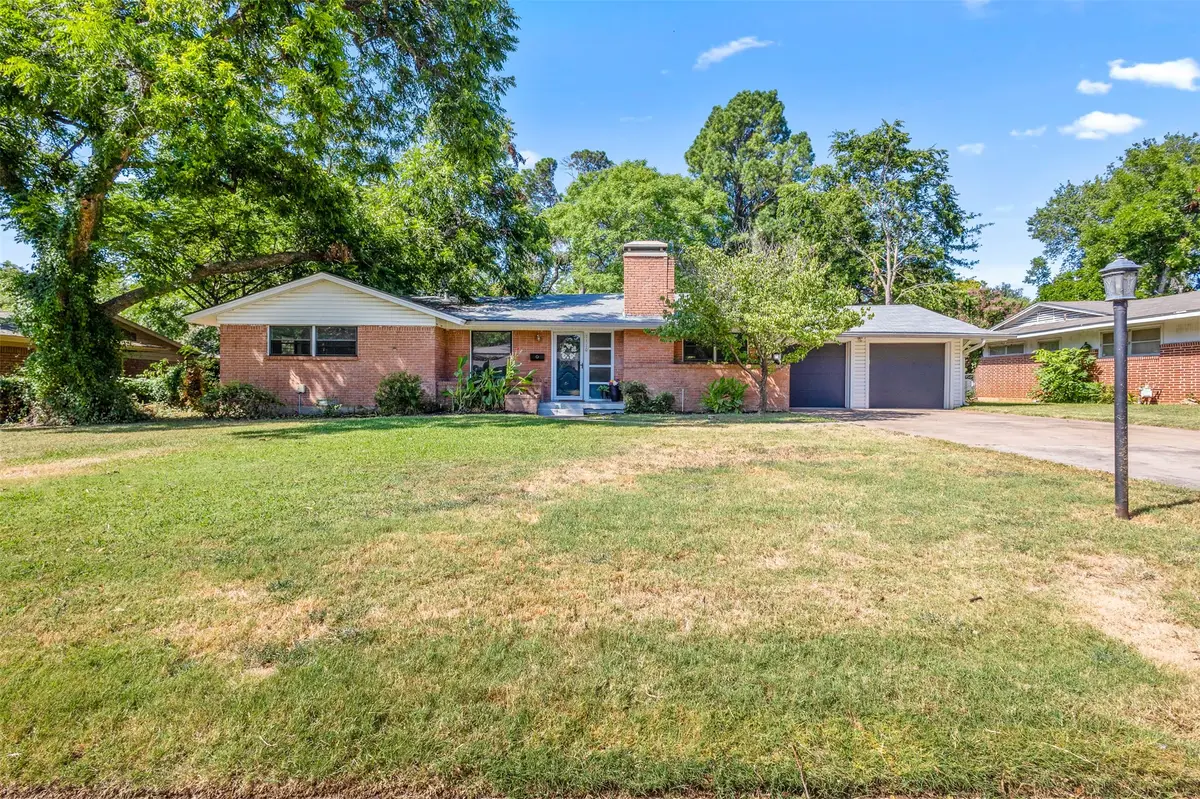 1110 Western Boulevard, Arlington, TX 76013 - #1