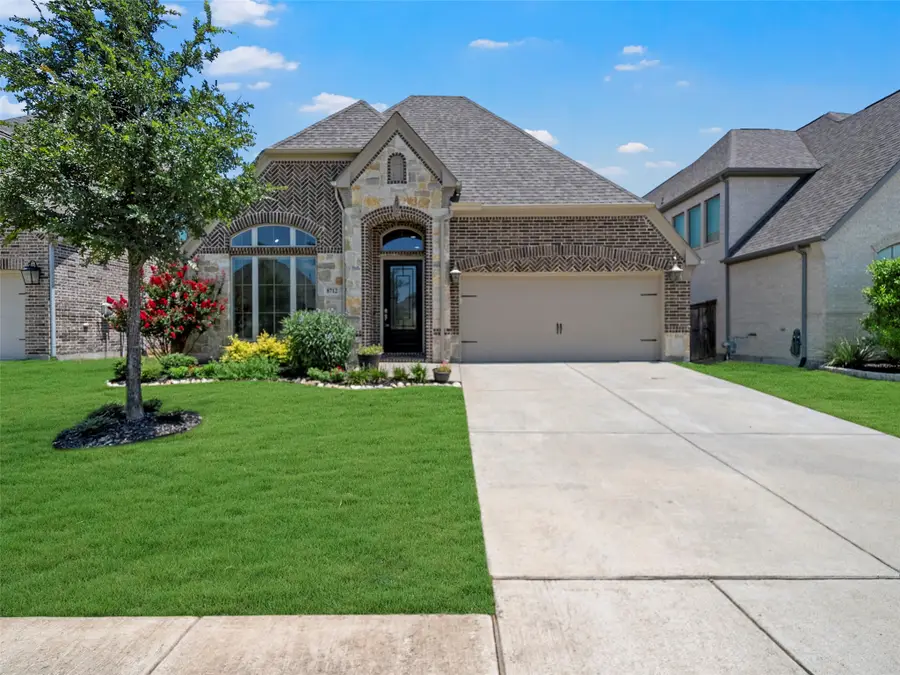 8712 Navidad Falls Drive, McKinney, TX 75071 - #2