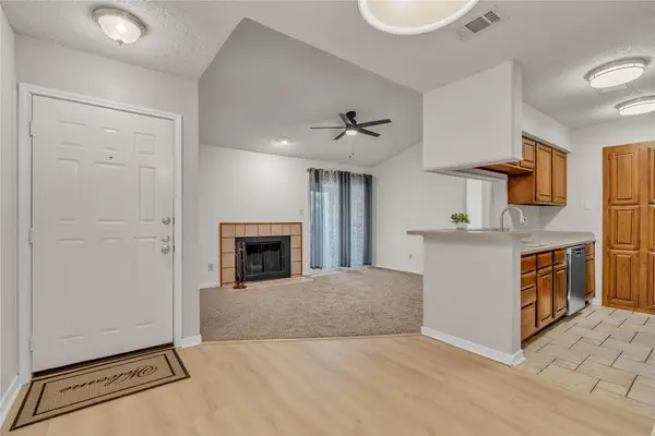 2101 Friendly Drive #3121, Arlington, TX 76011