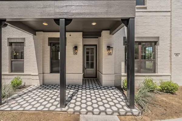 305 Sunset Lane #104, Fort Worth, TX 76114