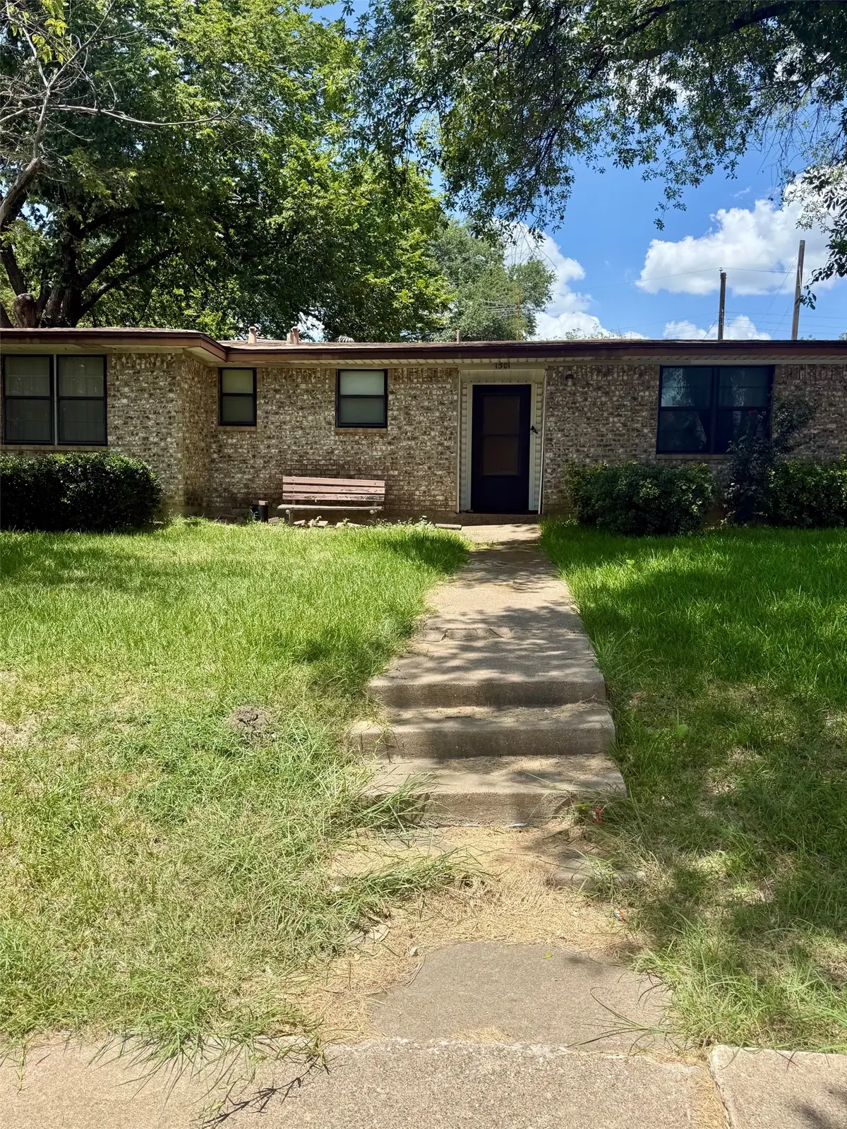 1301 W Bruton Road, Mesquite, TX 75149 - #1