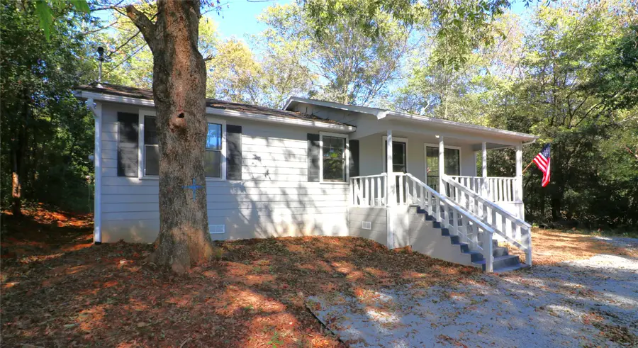 708 Ellington Street, Atlanta, TX 75551 - #2