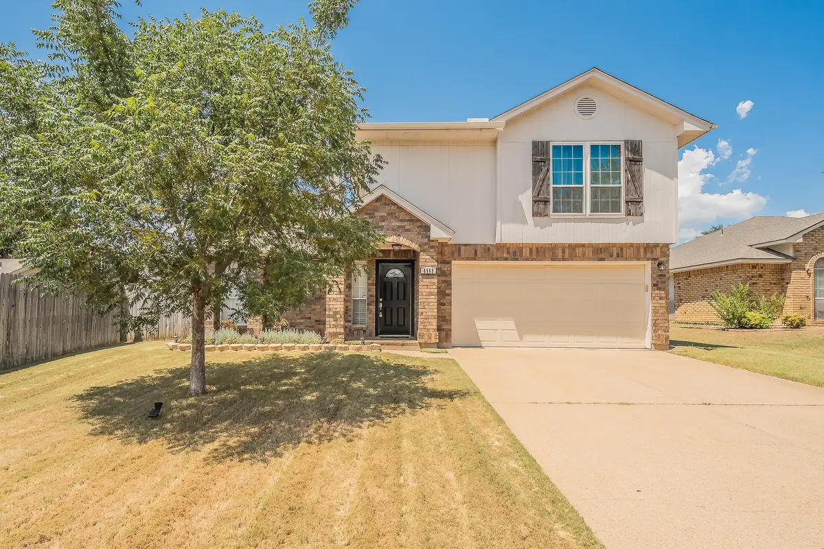 8505 Mystic Trail, Fort Worth, TX 76118 - #1