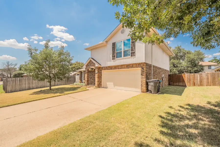 8505 Mystic Trail, Fort Worth, TX 76118 - #2