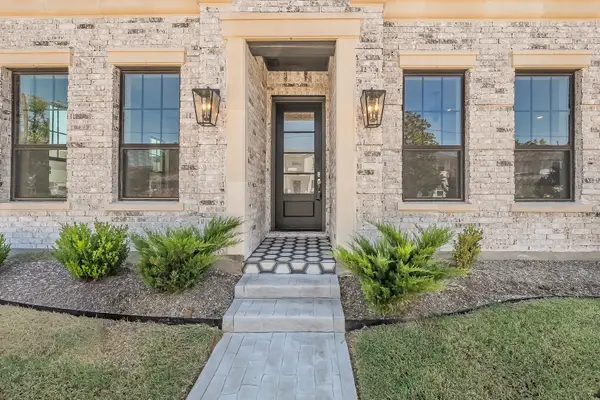 305 Sunset Lane #101, Fort Worth, TX 76114