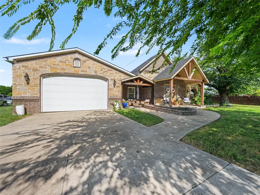 6701 Nauert Road, Forest Hill, TX 76140 - #2