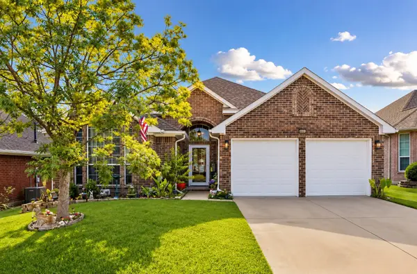 4600 Angelina Way, Fort Worth, TX 76137