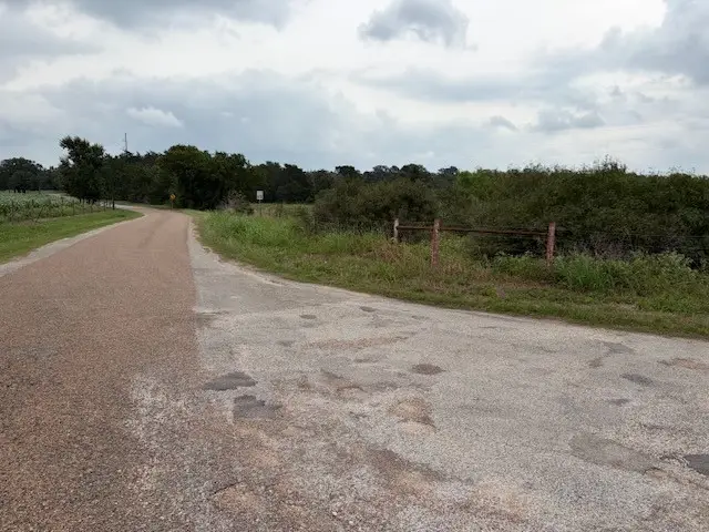 2609 County Road 216, Giddings, TX 78942 - #2