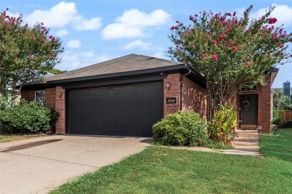 8169 Royal Terrace Lane, Fort Worth, TX 76120
