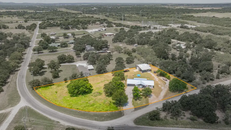 352 Seaberry Loop, Graham, TX 76450 - #2