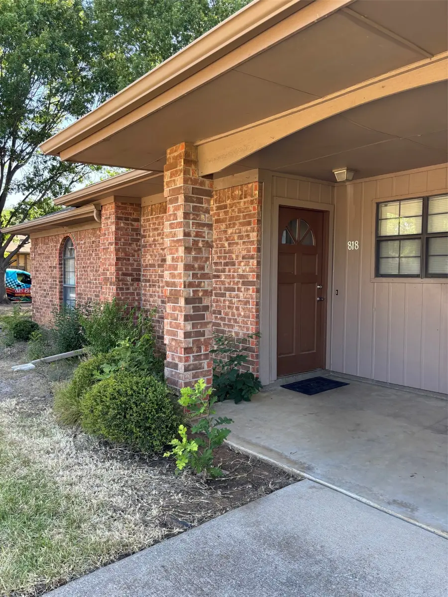 818 Midcreek Drive, Euless, TX 76039 - #3