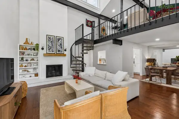 9308 Chimney Corner Lane, Dallas, TX 75243