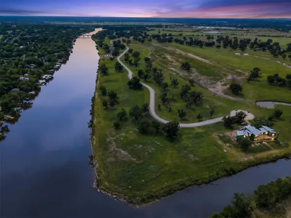 1090 River Ranch Lane, Weatherford, TX 76087