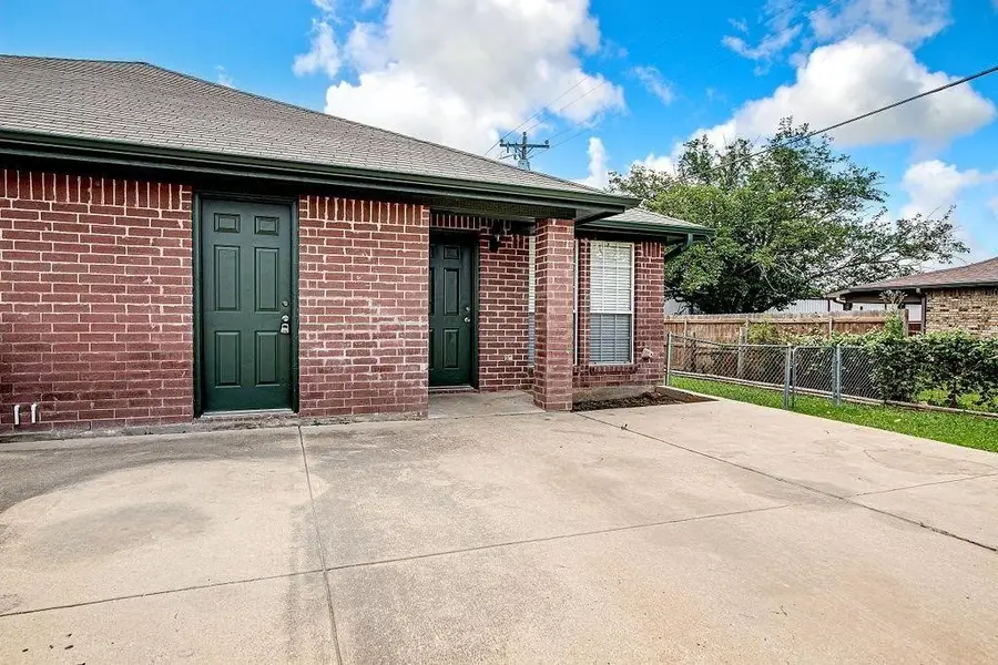 2549 E Renfro Street, Burleson, TX 76028 - #3