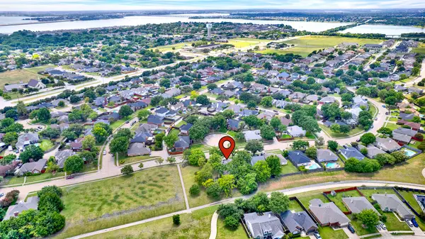 3909 Bermuda Drive, Rowlett, TX 75088