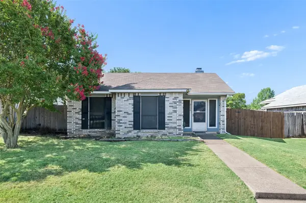 4756 Veronica Circle, Fort Worth, TX 76137