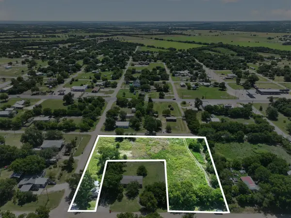 910 Quintard, Morgan, TX 76671