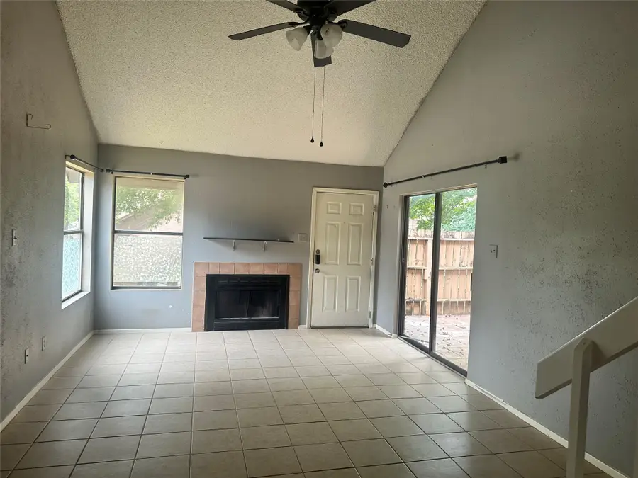 3211 Pearl Street #304, Nacogdoches, TX 75965 - #2