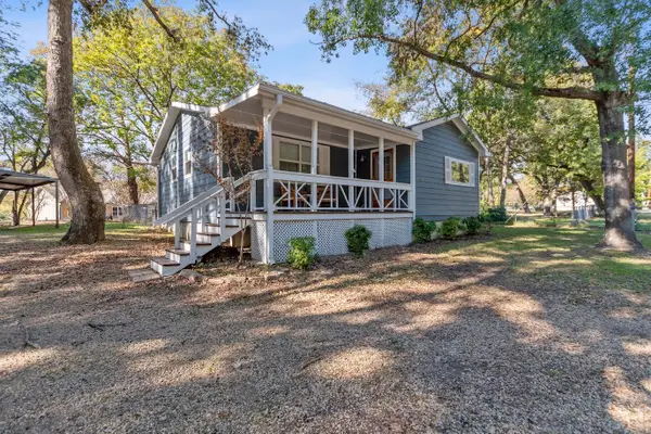 308 Hickory Drive, Tool, TX 75143