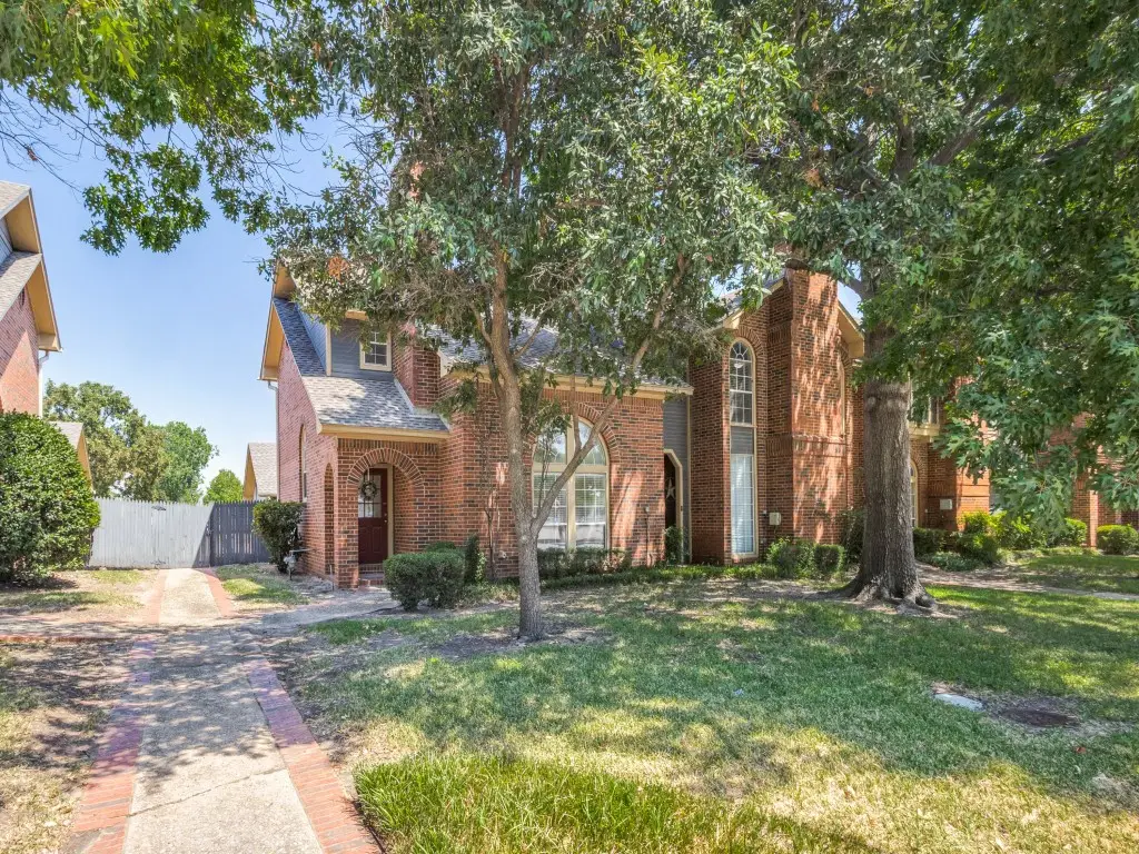 160 Cobblestone Row, Denton, TX 76207 - #1
