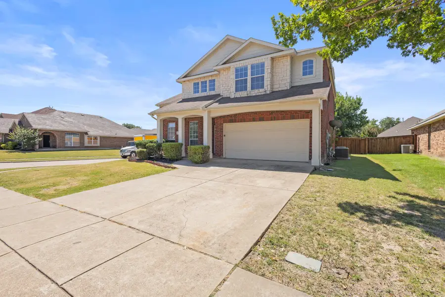 3203 Guadaloupe, Grand Prairie, TX 75054 - #3