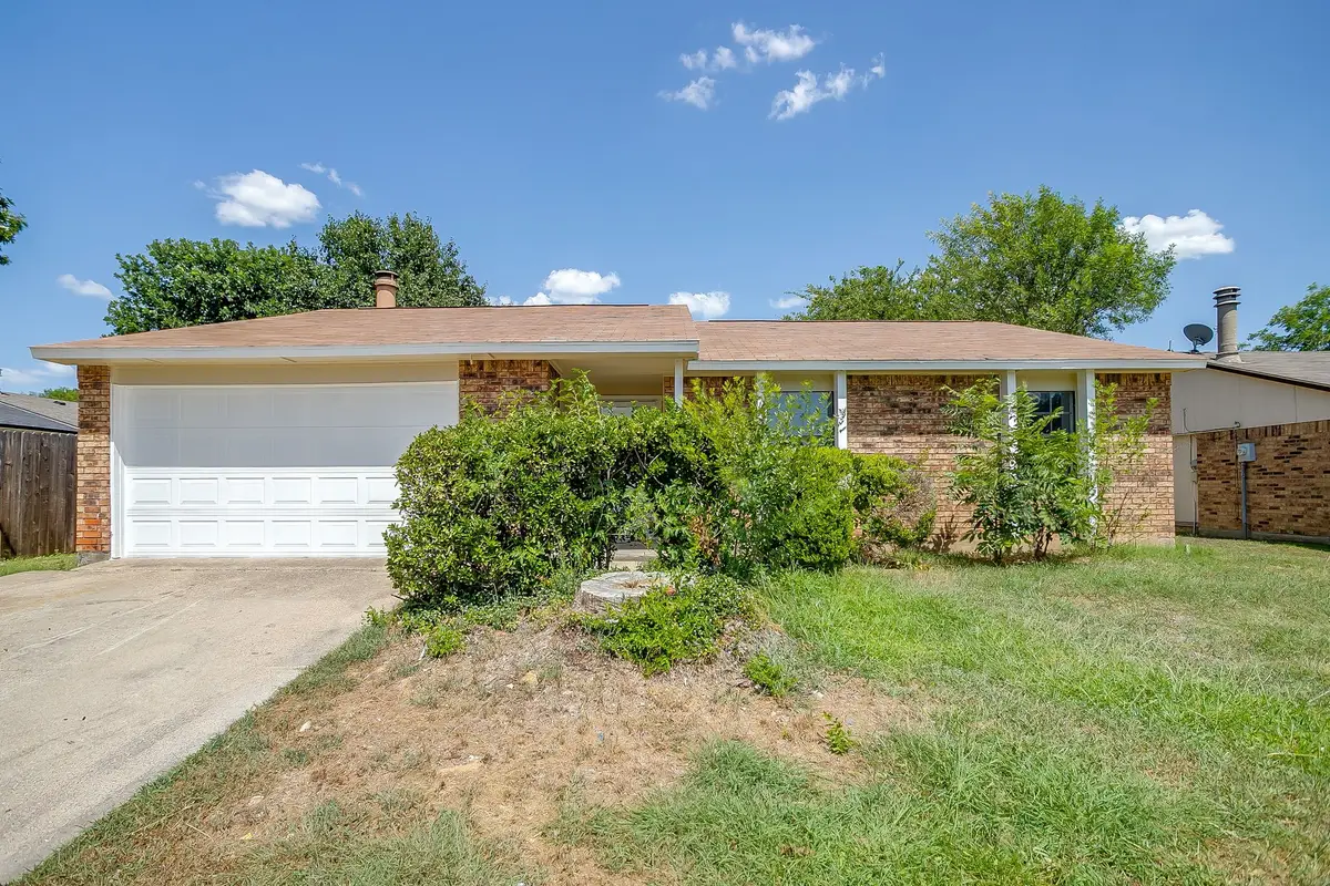 7805 Evening Star Drive, Fort Worth, TX 76133 - #1