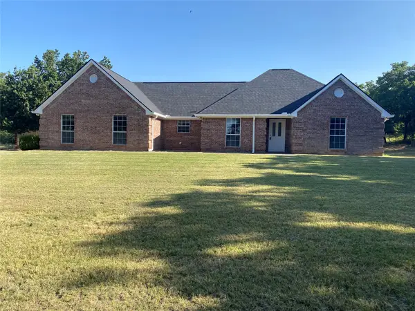 9296 Fm 1810, Chico, TX 76431