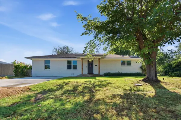 507 S Colorado Street, Whitney, TX 76692
