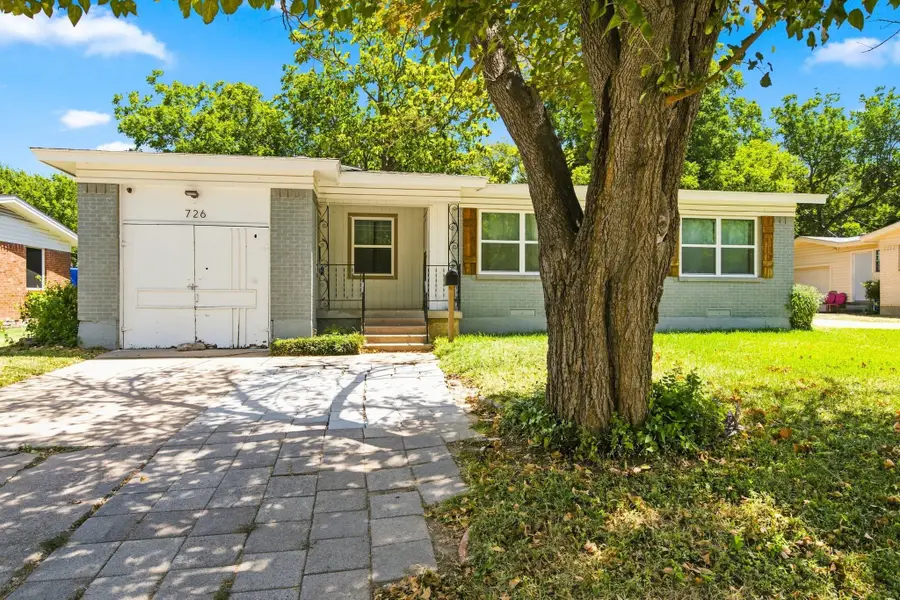 726 N Carrier Parkway, Grand Prairie, TX 75050 - #3
