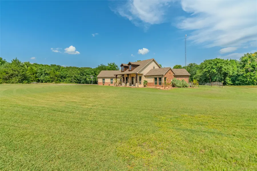 239 County Road 4105, Bonham, TX 75418 - #2