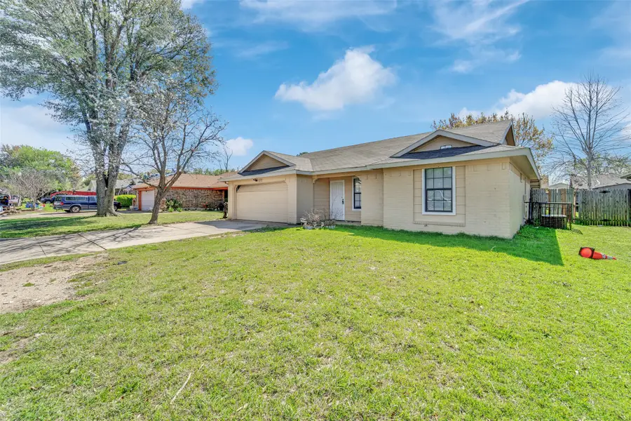 3201 Highlawn Terrace, Fort Worth, TX 76133 - #2